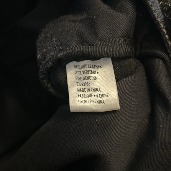 Casual Corner Genuine leather black purse - Picture 12 of 12